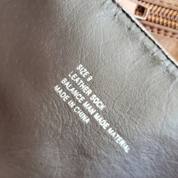 Knee High Saddle Boots 👢 - Picture 7 of 7